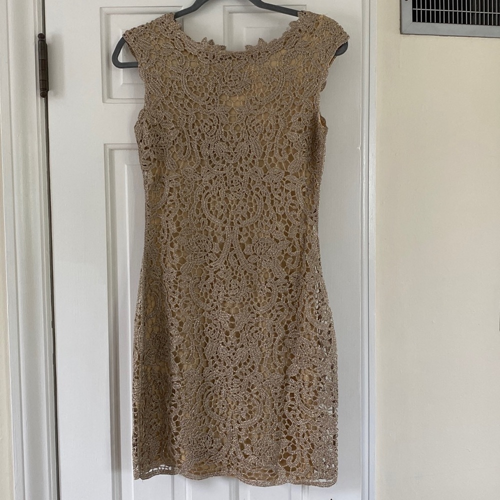 Badgley Mischka Mini Gold Cocktail Dress Size 0